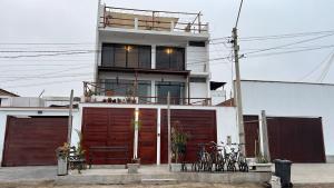 Bravo Hostels: Surf House