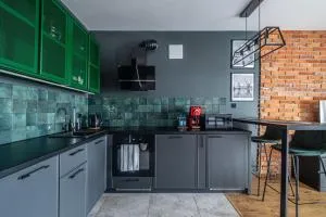 Lily Apart - Studio close to city centre and airport - Piecki