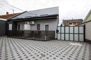 Cozy Studio Apartment in Osijek - self check in