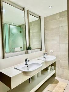 Roti Mi Casa - Modern Interior and Pet-friendly