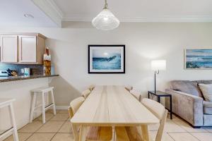 Moon Dancer Condominiums 3