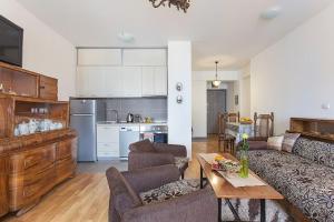 DOWNTOWN COZY STUDIO APARTMENt