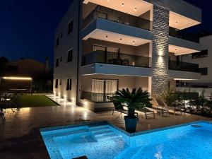 Alex Luxury Apartments