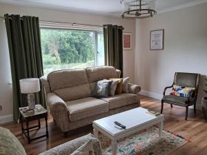 Gateway to Glaslough