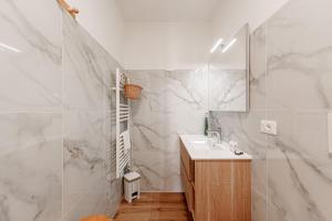 Doppelzimmer mit Balkon