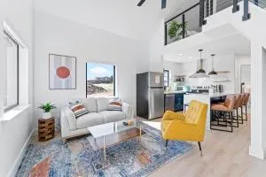 Luxe Desert Tiny Home Glamping - Near Grand Canyon South Rim - Valle