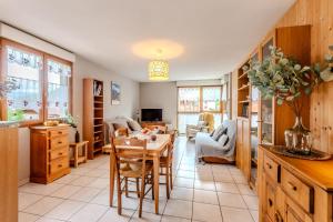 Slow Chalet Thônes lake & mountain 15 min to ski lift balcony parking