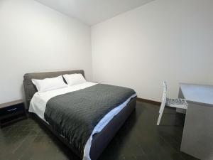 Venice Home Free Parking