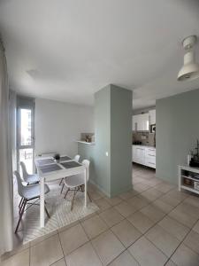 Appartements Soleil de Lyon - Appartement lumineux au centre-ville : photos des chambres