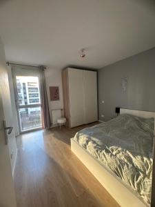 Appartements Soleil de Lyon - Appartement lumineux au centre-ville : photos des chambres