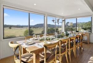 Maranda Country Estate 5 Bedrooms with Pool, Spa & EV