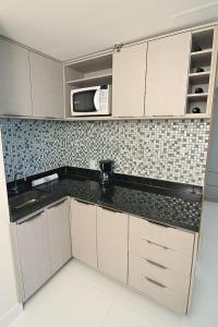 Tropical Executive Flat 1307 With View