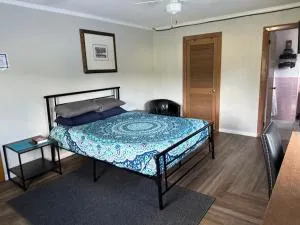 South on Five - 白河交界处