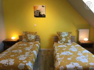 Gîte pour 8 à Aniche, jardin privatif, parking, Wi-Fi - FR-1-510-156