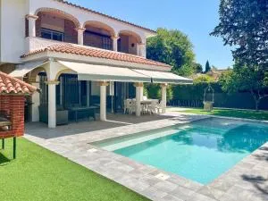 Villa Alamos Jerez I Piscina Salada Climatizada I BBQ I Jardines I 850m2 - El Carrascal