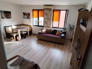 Petőfi apartman - Zetea