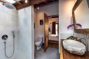 Villa Waterlily by Villa Finder