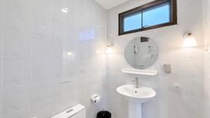 Asava Rawai Sea View Private Resort