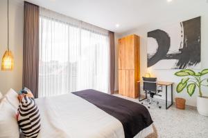 5th Element Villa Canggu - Urban Tropical Retreat meters from Canggu Beach