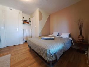 Maisons de vacances Au calme des Pins avec vue mer : photos des chambres