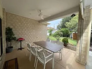 Oxley House - Скарборо