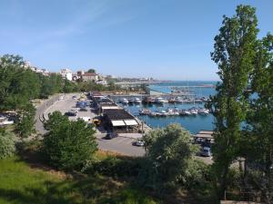 Apartament Promenada, 3 camere, langa Cazino, Faleza, Acvariu, Port Tomis, Plaja, Piata Ovidiu