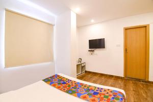 FabHotel Globe Express - Nr Ruby Hospital