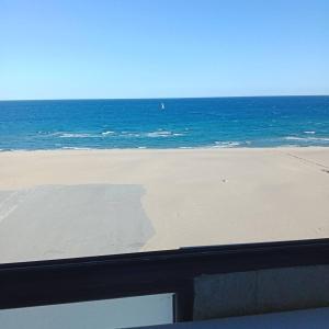 Appartement T2 face Mer, moderne, clim, parking 4NOUM6