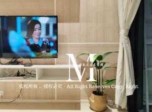 Arcoris Mont Kiara 23# 2 Bedroom Balcony #2-4pax