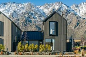 A Remarkable Retreat - Queenstown Holiday Home - Jack's Point