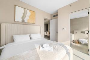FIRST CLASS 1BR Majestic Marina Escape