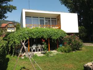 Badacsonyi Lugas apartmanok - 3hvězdičkové hotely ve městě Badacsonytomaj