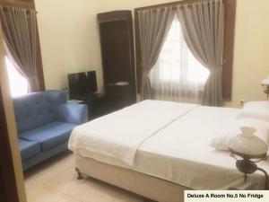 Giường Lớn Loại Sang (King Deluxe)