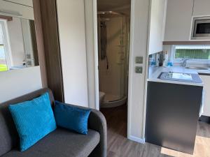 The Garden Room Tiny House Bed and Breakfast Stay