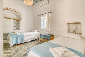 Vaya House - Feeling Greek