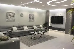 الشاليه الرمادي - 塔伊夫