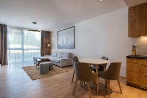 Evergreen Tale Apartman F2