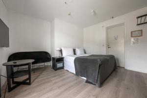 Sunde Fjord Hotel, free and easy parking