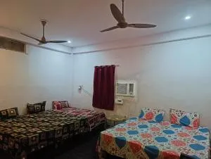 Shri Kashika Home Stay - Rāmnagar