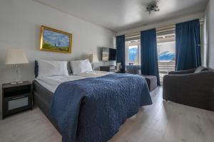 Sunde Fjord Hotel, free and easy parking