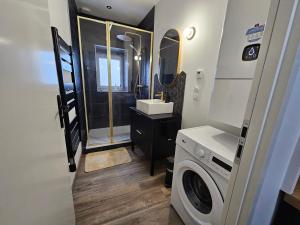 Appartements Suite chic, contemporaine au pied de la Cathedrale : photos des chambres