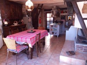 Maisons de vacances Maison de village chez Cathy : Maison 3 Chambres