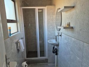 AndriMat Roadside Guest Lodge