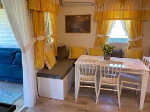 Deniz kenarında huzurlu bir bungalov - 吉雷松