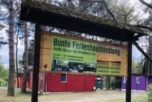Bunte Ferienhaussiedlung - Warenthin