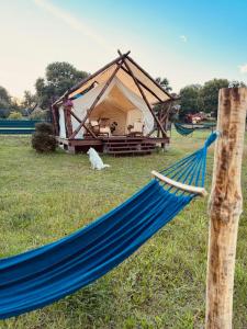 Wioska Szczęścia - Glamping nad morzem - romantyczny urlop blisko natury