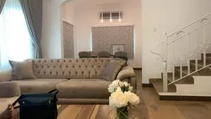 Beige Villa at East Legon ANC - Otele