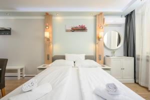 Palais Pálffy Apartments Vienna