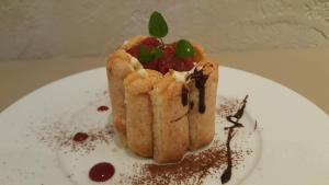Hotels Logis Hotel - Restaurant Residence Les Cedres : photos des chambres