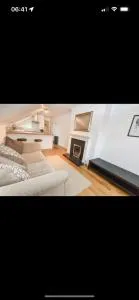 Top floor apartment Bishops Stortford Station - Stansted Mountfitchet